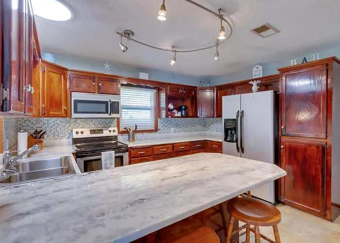 Holiday home Serene Vacation W/ Gas Grill Pensacola